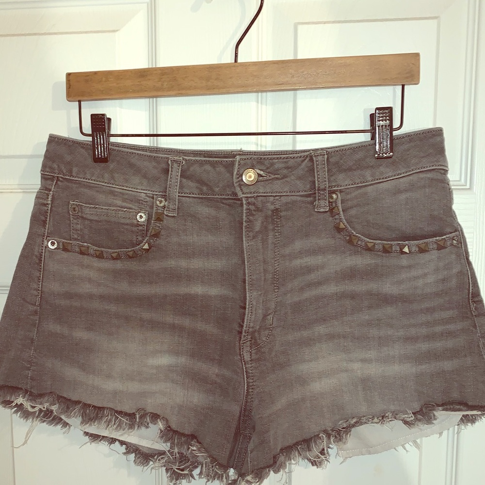 AE Vintage HI Rise Festival Shorts Size 10